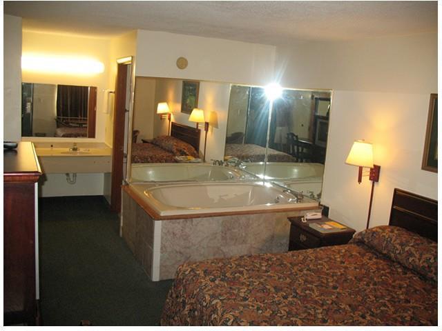 Scottish Inns Augusta Ruang foto